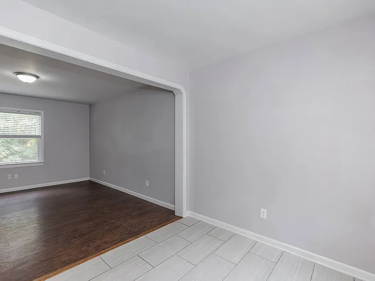 Woodard Street Apartments — Photo 6