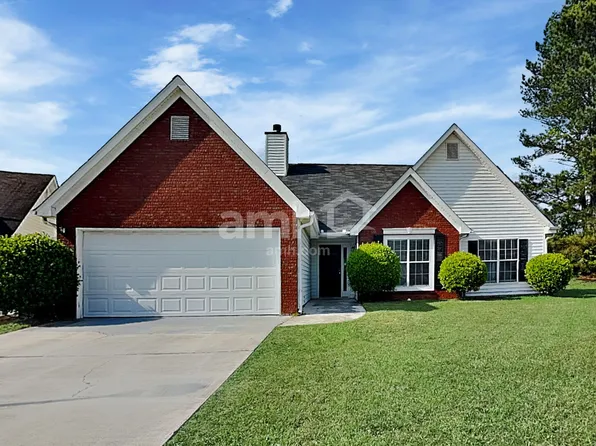 1545 Maple Pointe Ct, Lawrenceville, GA 30043