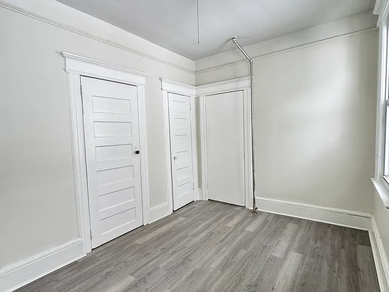 29 Cedar Ave #1 — Photo 3