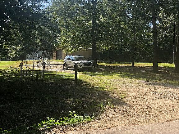 Peaceful country setting