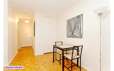 Rented by Gulia Wang, LREB