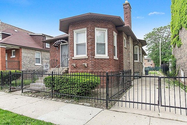 1st image of 5520 W Van Buren St
