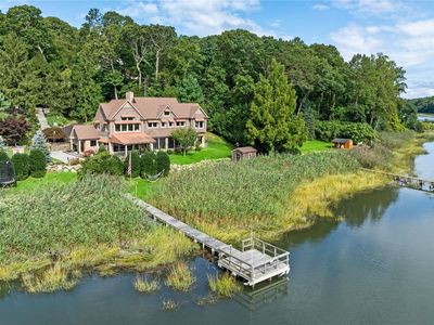 100 Riverview Terrace, Smithtown, NY, 11787