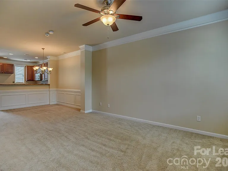 11177 Cedar Walk Ln — Photo 3