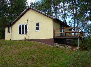 E2024 Waletta Dr, Waupaca, WI 54981