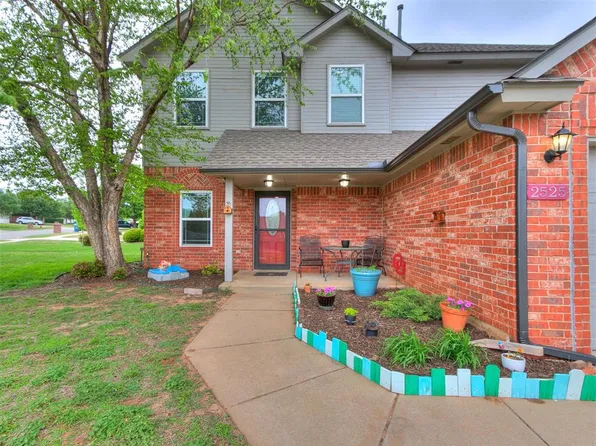 2525 Weymouth Way, Norman, OK 73071