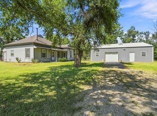 1531 Main Navarre, Hope, KS 67451