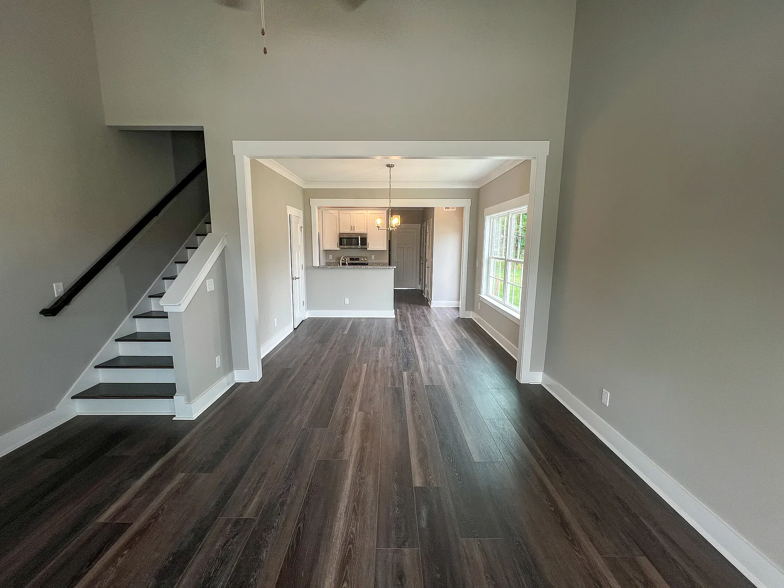 2 bed, 1150 sqft, $1,650 — Photo 3