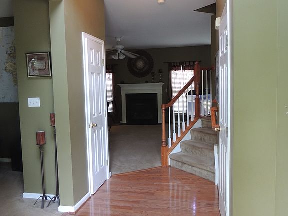 2nd image of 752 Georgie St