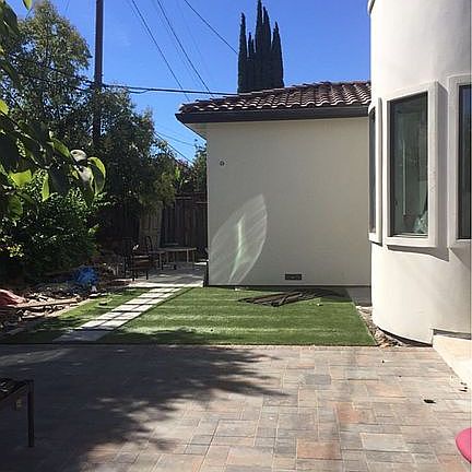 3rd image of 7068 Golden Gate Dr