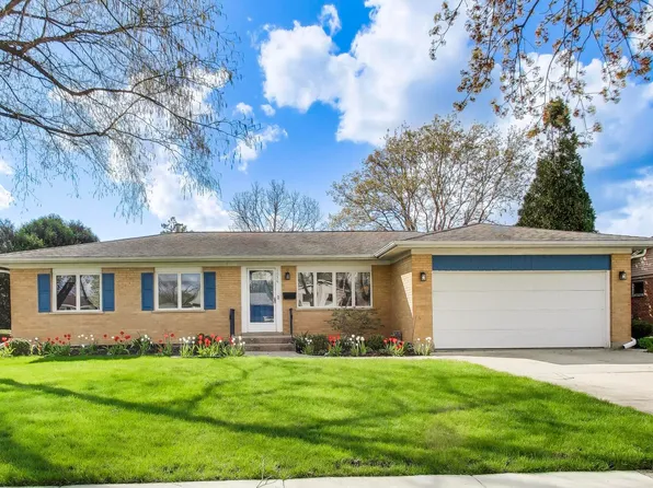 1036 Clark Ln, Des Plaines, IL 60016