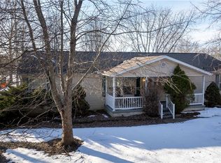 1194 County Road 625e, Sullivan, IL 61951