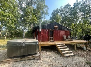 15303 Fox Rd, Versailles, MO 65084