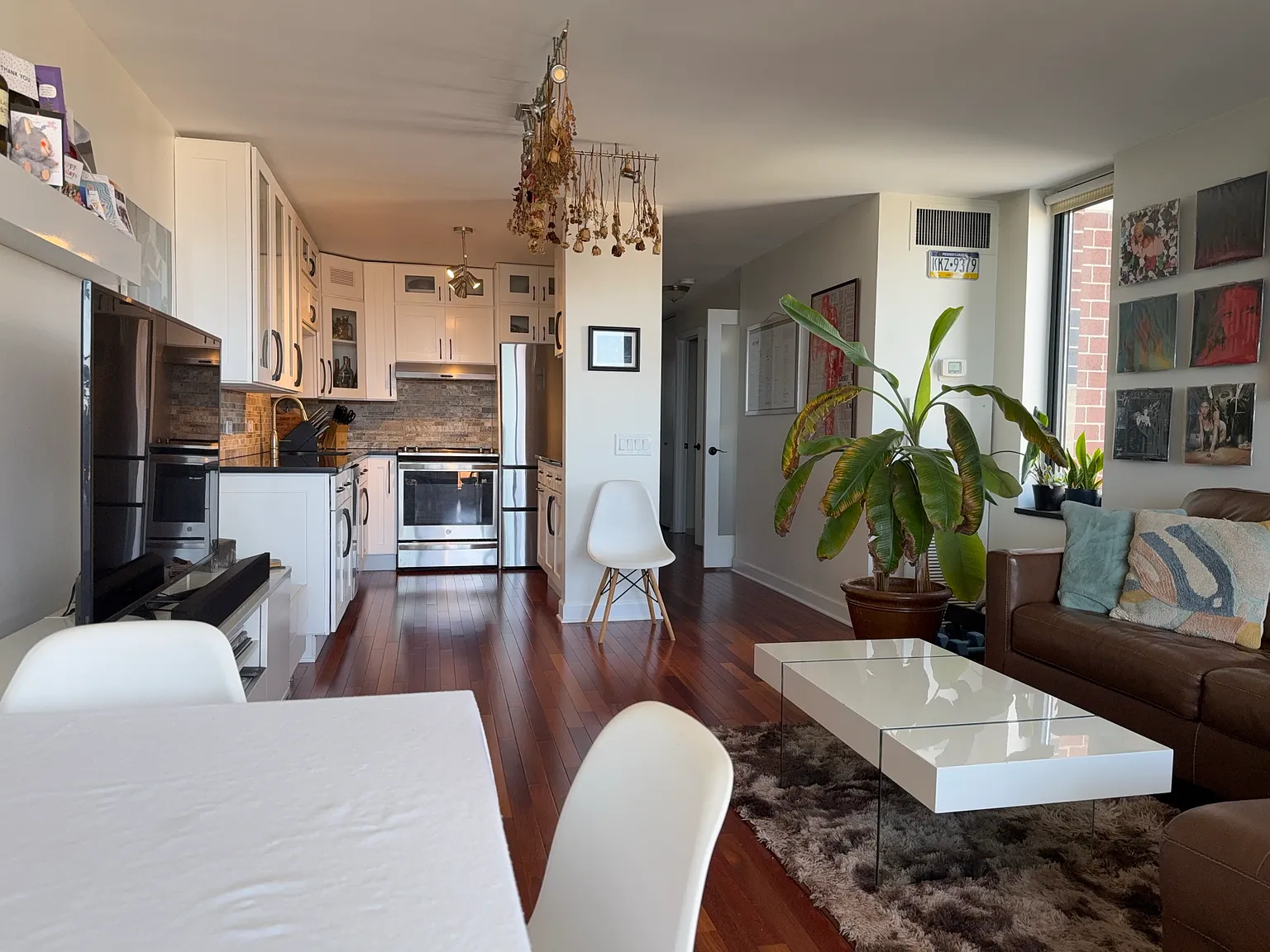 1 bed, $2,350 — Photo 4