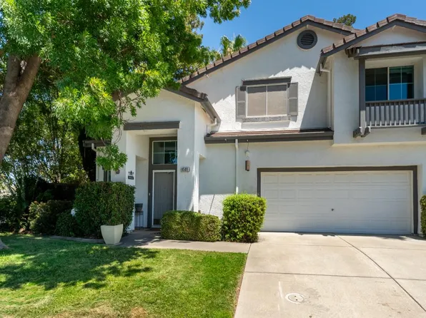 9501 Portside Ln, Elk Grove, CA 95758