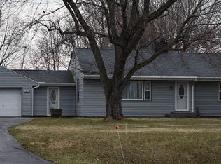 1977 S Jackson St, Frankfort, IN 46041