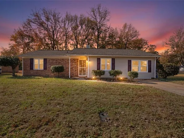 3807 Springbloom Dr, Portsmouth, VA 23703