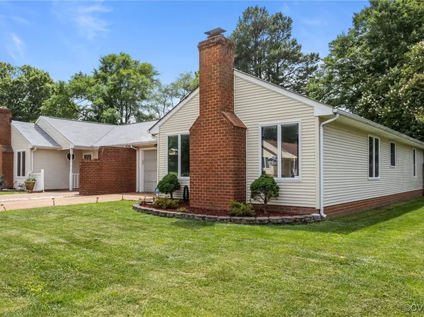 106 S Marion Ave #A, Hopewell, VA 23860