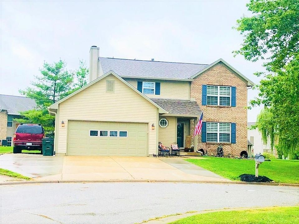 1st image of 850 E Skaggs Ct