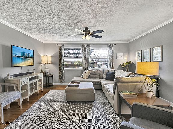 4th image of 7131 ANDALUSIA Avenue