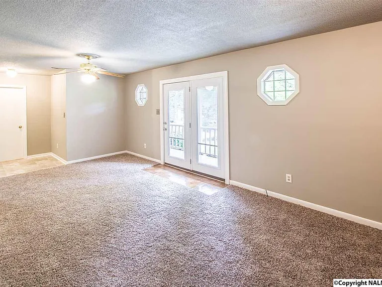 928 Danville Rd SW — Photo 1