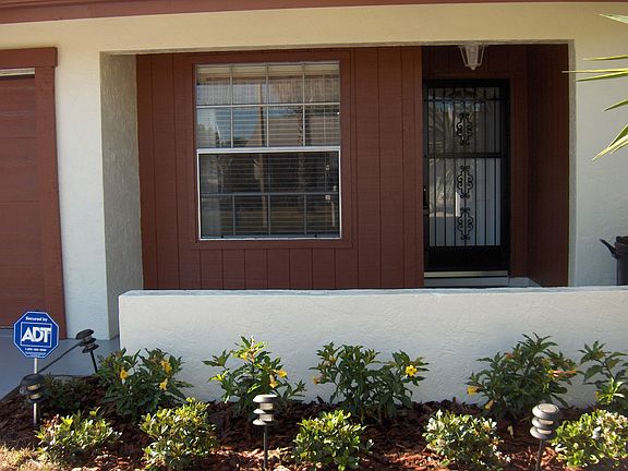 View from front yard to entrance way