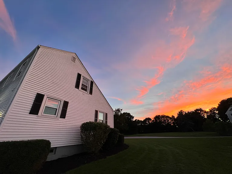48 Caiger Ln — Photo 4