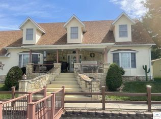 401 S Spring St, Cole Camp, MO 65325