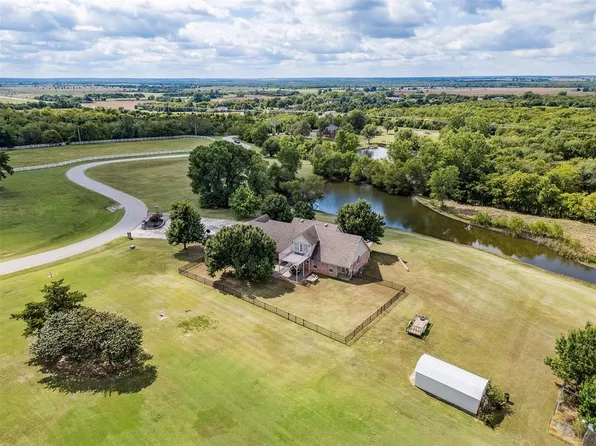725 Pleasant Dr, Oklahoma City, OK 73170