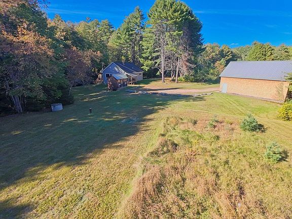 4th image of 220 W Andrews Hill Road