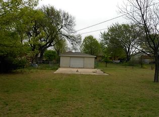 1826 Random Rd, Carrollton, TX 75006