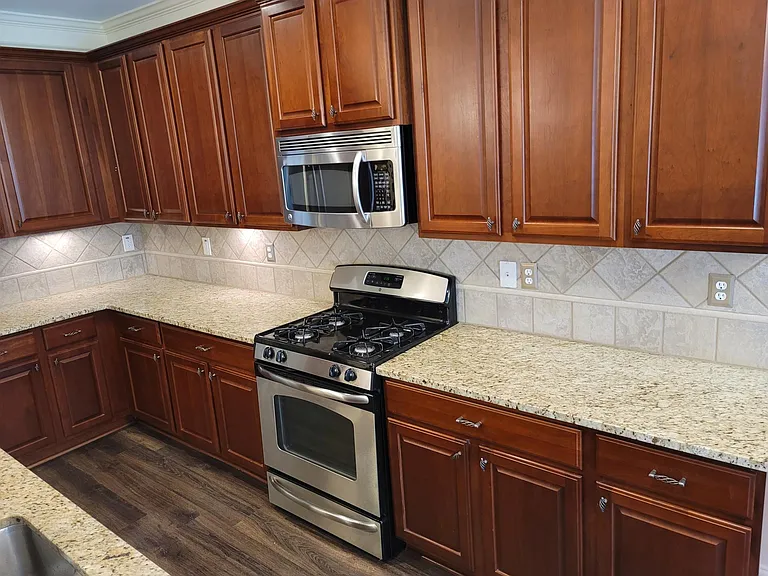 5881 Norfolk Chase Rd #5881 — Photo 8