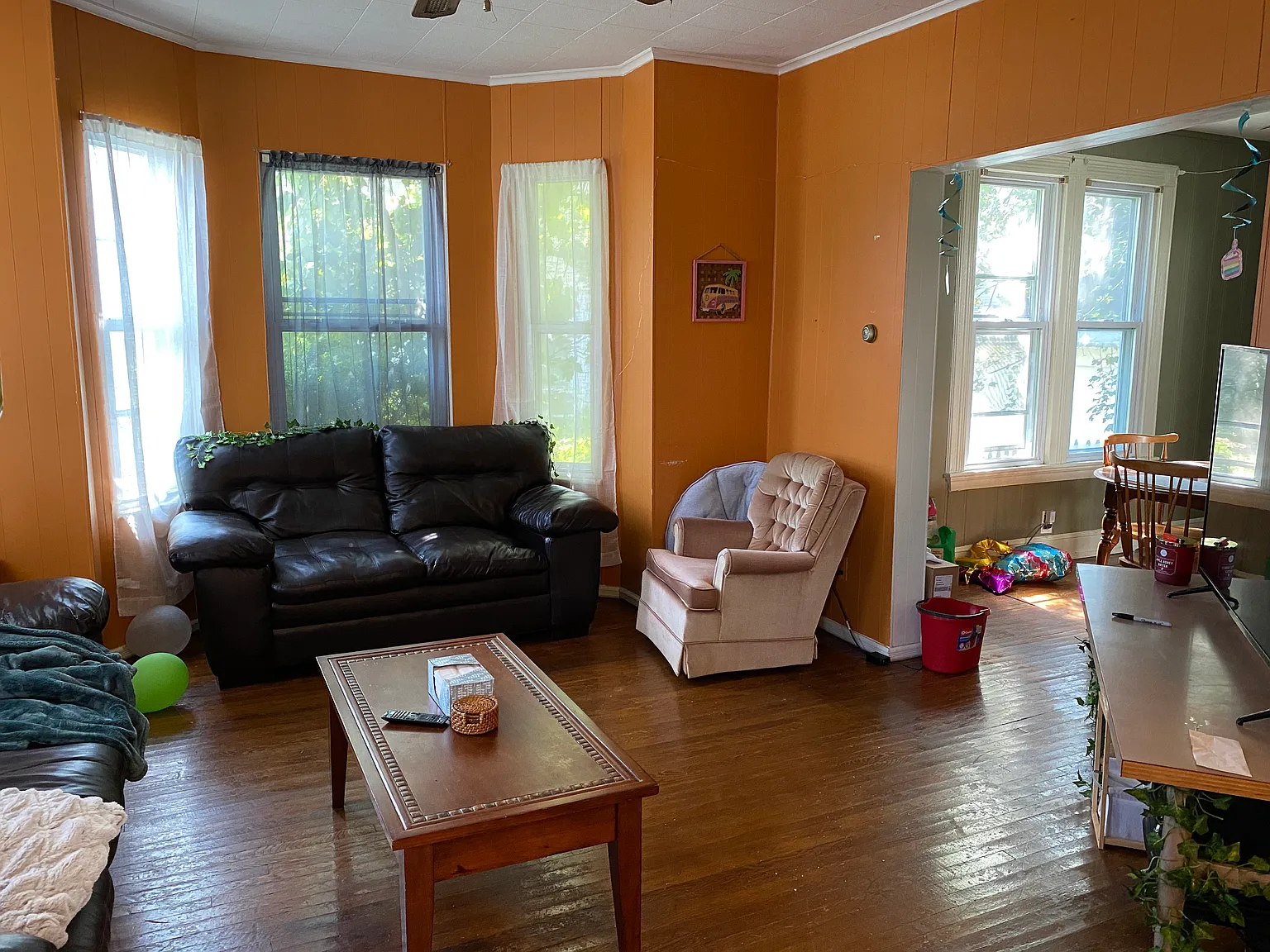 5 bed, 1950 sqft, $3,750 — Photo 4