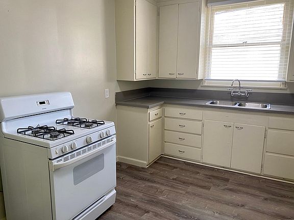 30 inch gas range provided