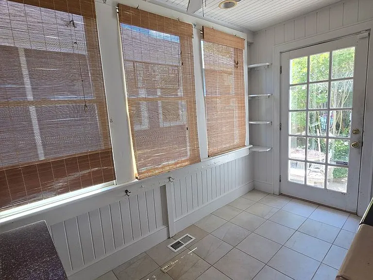 1635 E Ocean View Ave — Photo 20