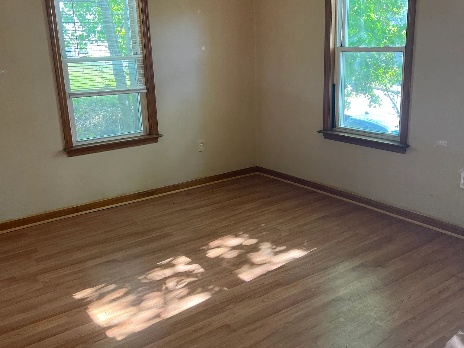 2 bed, 1000 sqft, $1,700 — Photo 4