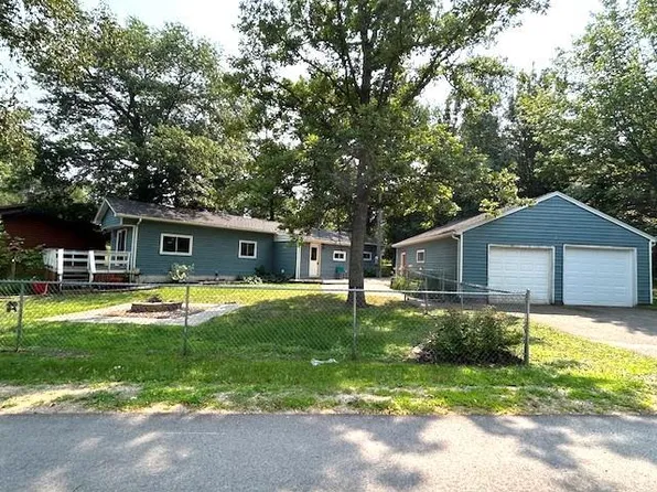 50 Polk St, Cohasset, MN 55721