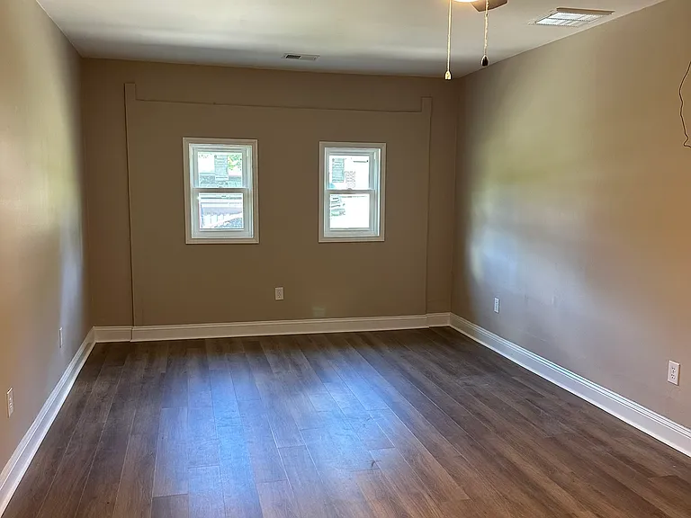 4529 Outwood Dr — Photo 12