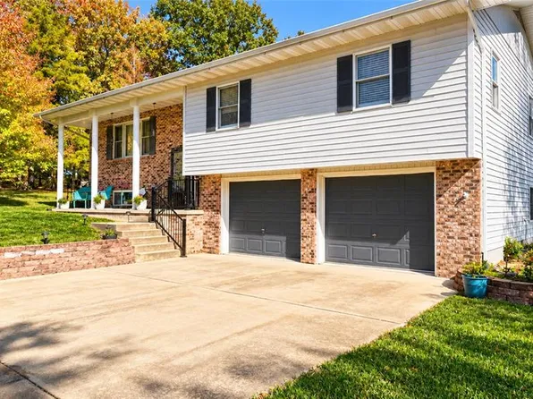 1001 Cedar Ridge Dr, Houston, MO 65483
