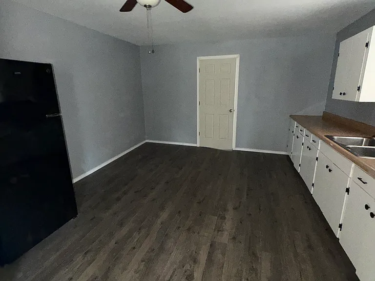 509 E Kenedy Ave #2 — Photo 4