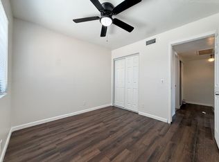 5220 W Lynwood St, Phoenix, AZ 85043