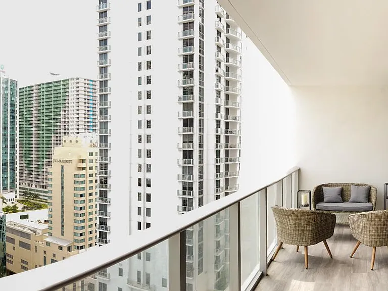 1010 Brickell Ave #2304 — Photo 2