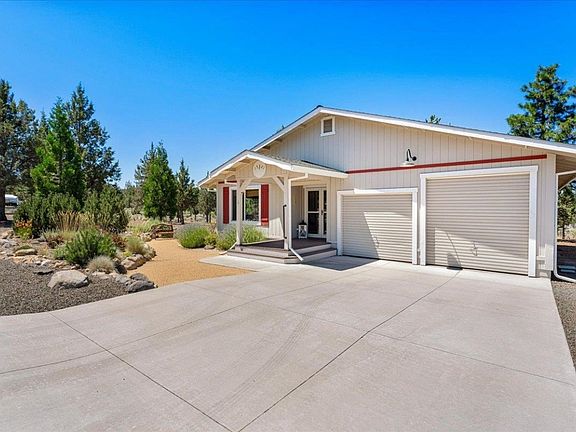 2nd image of 15321 Lakeside Ct