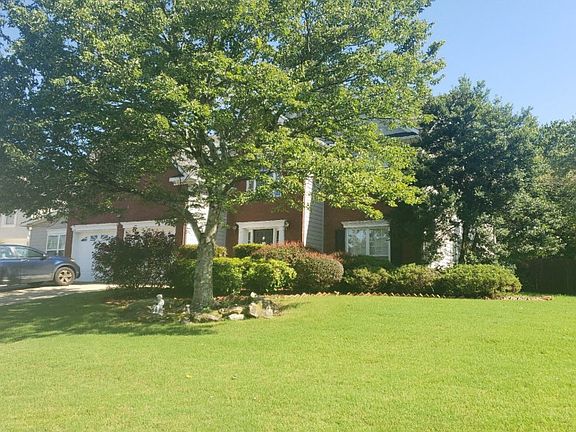 2nd image of 2501 Alston Dr NE