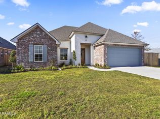 105 Otter St, Lafayette, LA 70503