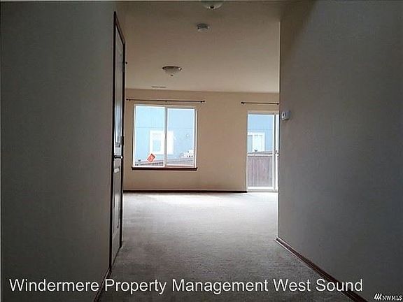 3rd image of 6855 Aquene Loop NE