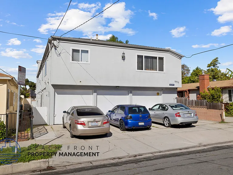 1855 Stanley Ave — Photo 13
