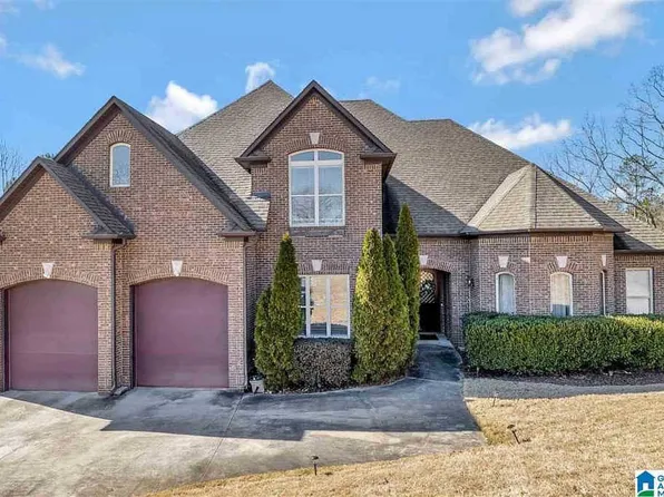 1731 Oak Park Ln, Helena, AL 35080