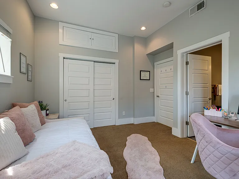 3204 Long Blvd #202 — Photo 17