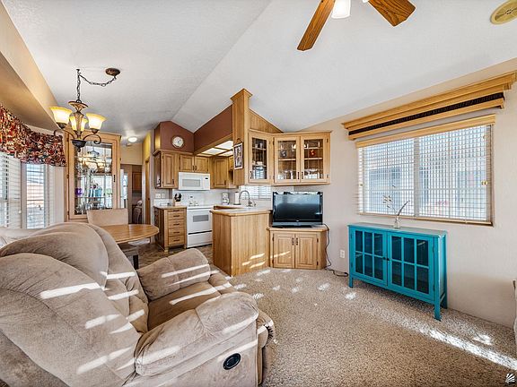 5th image of 11439 S Maria Rosa Dr